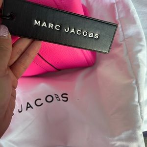 Marc Jacobs Tag Tote 31 (hot pink leather)